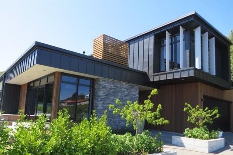 Photo of property in 4 Haven Grove, Naenae, Lower Hutt, 5011