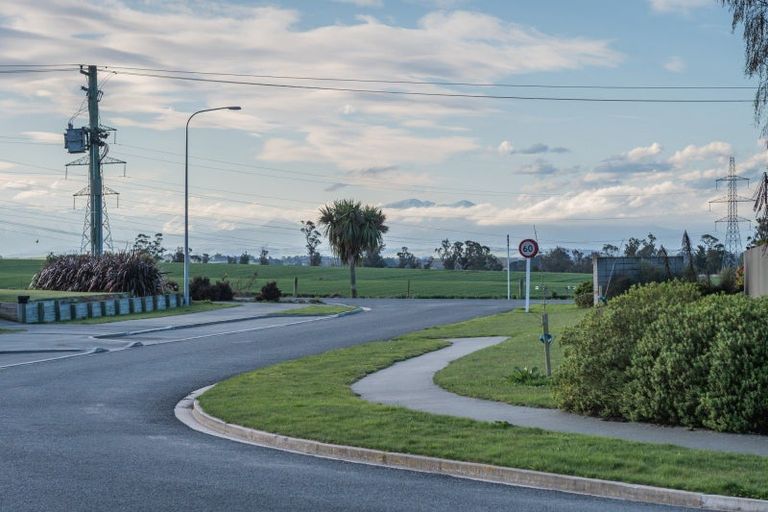 Photo of property in 6 Mueller Drive, Oceanview, Timaru, 7910