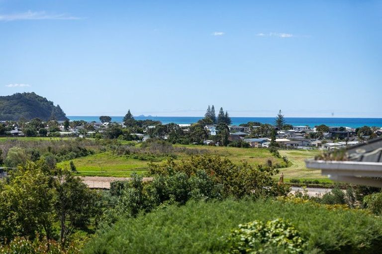 Photo of property in 18 The Crescent, Waihi Beach, 3611