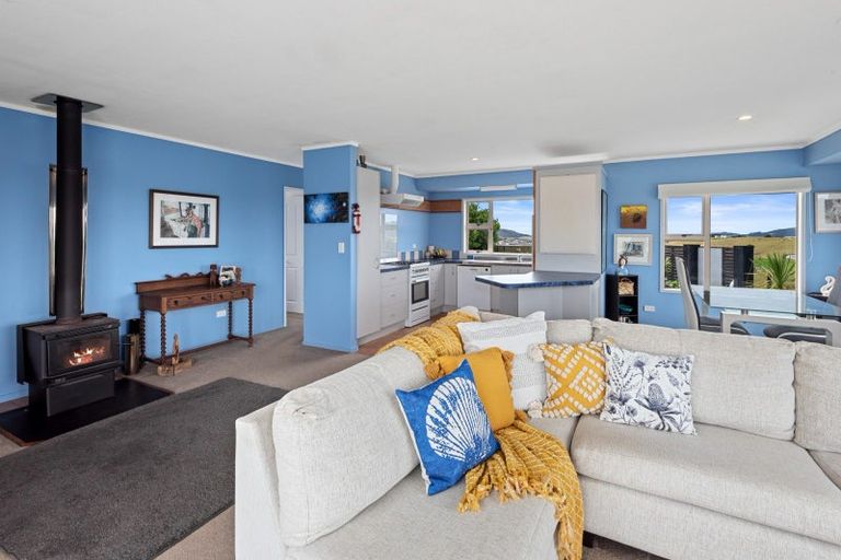 Photo of property in 347 Campbell Road, Parua Bay, Onerahi, 0192