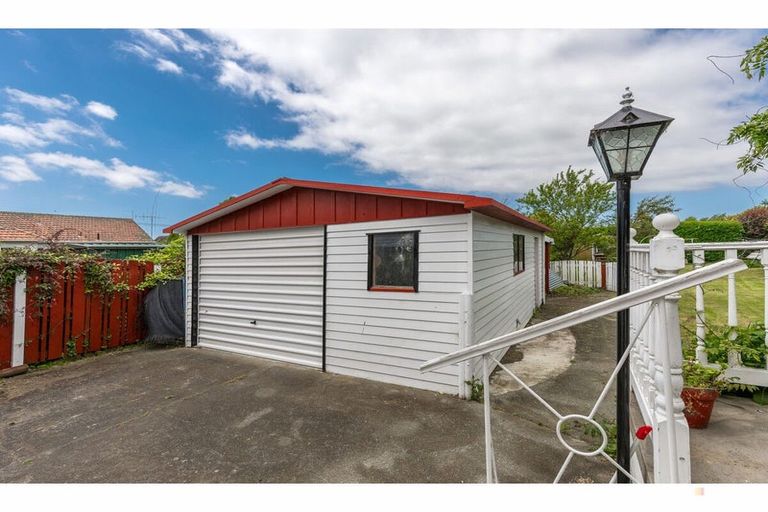 Photo of property in 3 Opie Street, Waimate, 7924