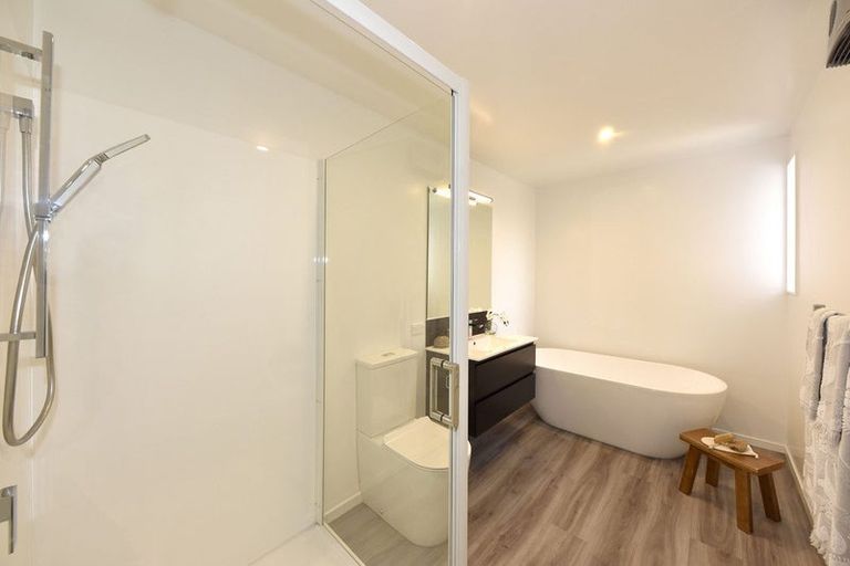 Photo of property in 16 John Raven Lane, Woodend, 7610