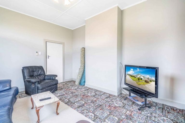 Photo of property in 374 Tay Street, Turnbull Thomson Park, Invercargill, 9810