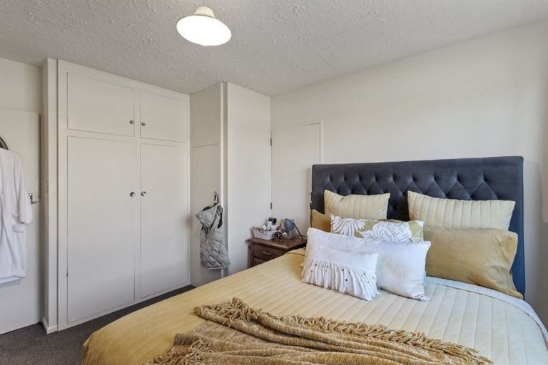 Photo of property in 2/34 Tonbridge Street, Merivale, Christchurch, 8014