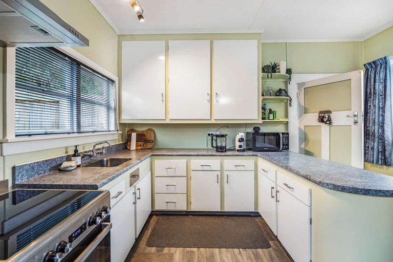 Photo of property in 28 Wharfe Street, South Hill, Oamaru, 9400