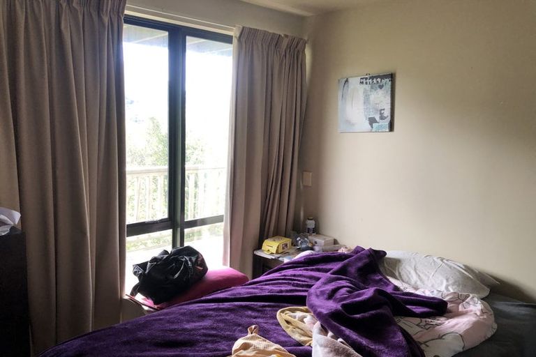 Photo of property in 1 Lydia Way, Karori, Wellington, 6012