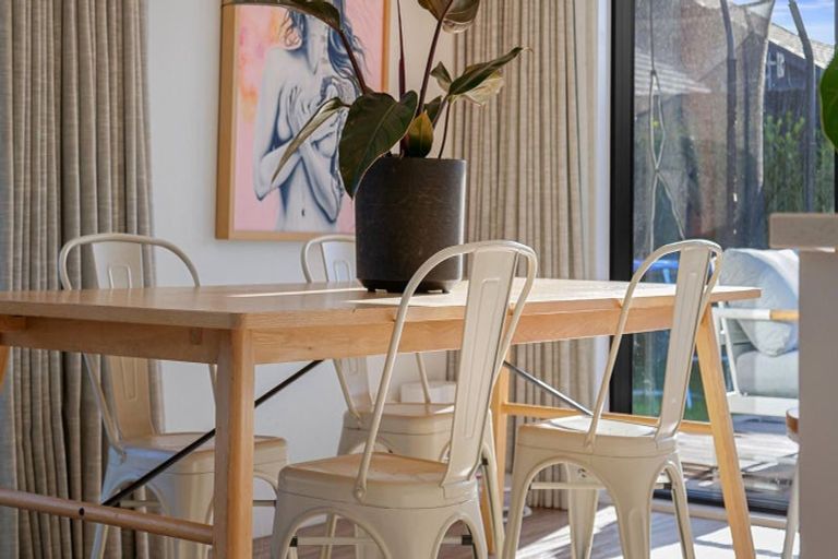 Photo of property in 32 Whincops Road, Halswell, Christchurch, 8025