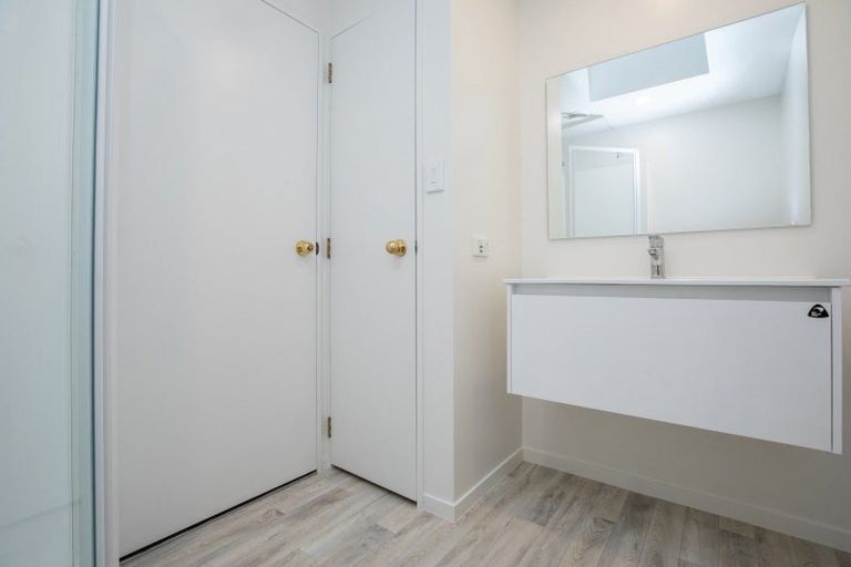 Photo of property in 68 Thackeray Place, Waltham, Christchurch, 8023