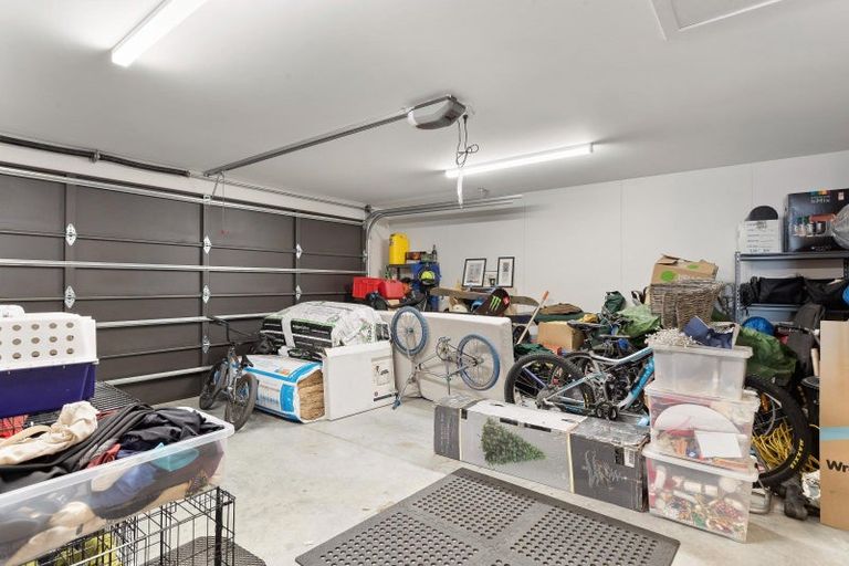 Photo of property in 82 Jack Hanley Drive, Jacks Point, Queenstown, 9371