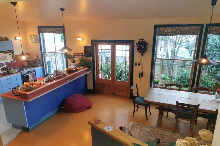 Photo of property in 10 Tainui Terrace, Mount Cook, Wellington, 6021