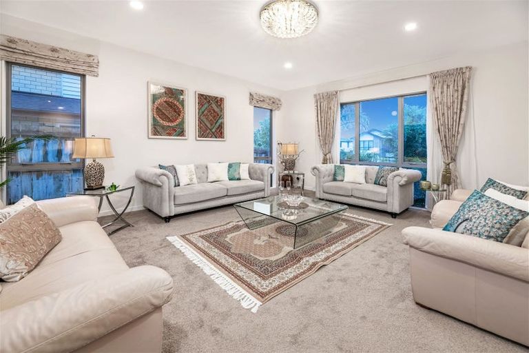 Photo of property in 11 Irongate Avenue, Ranui, Auckland, 0612