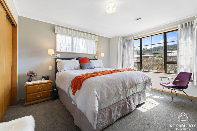 Photo of property in 55 Holyhead Street, Outram, 9019