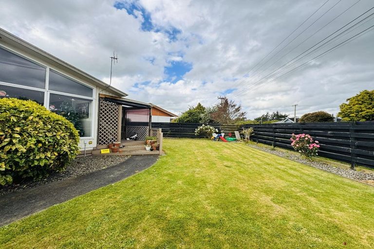 Photo of property in 325 Cambridge Avenue, Ashhurst, 4810