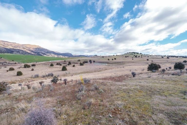 Photo of property in 242 Pukerangi Drive, Queensberry, Cromwell, 9383