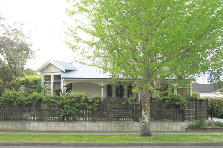 Photo of property in 27 Stout Street, Whataupoko, Gisborne, 4010