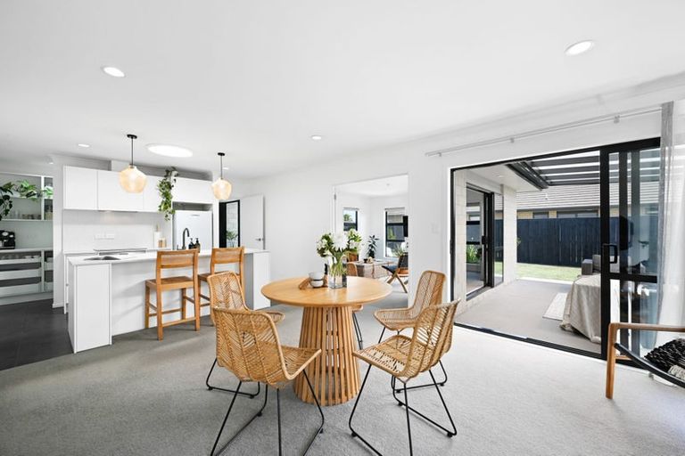 Photo of property in 1 Hebe Crescent, Papamoa Beach, Papamoa, 3118