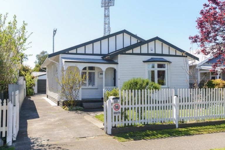 Photo of property in 115 Vigor Brown Street, Napier South, Napier, 4110