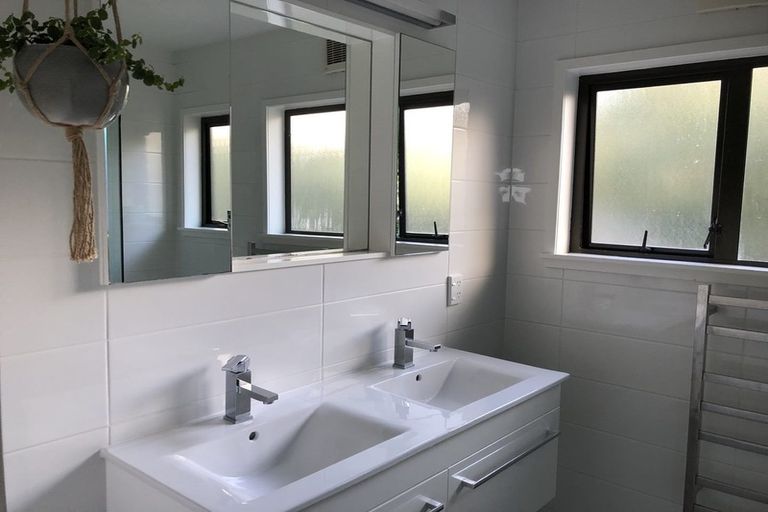 Photo of property in 1/14 Mozeley Avenue, Devonport, Auckland, 0624