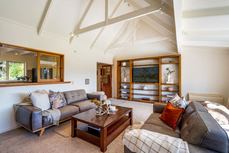 Photo of property in 56 Oak Lane, Wanaka, 9305