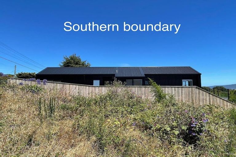 Photo of property in 13 Kawau Grove, Waikanae Beach, Waikanae, 5036