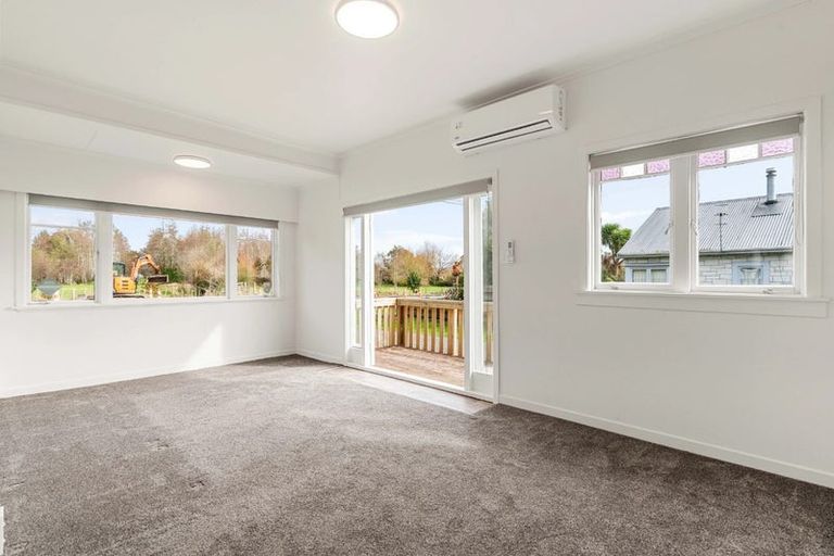 Photo of property in 13 Lee Road, Hannahs Bay, Rotorua, 3010
