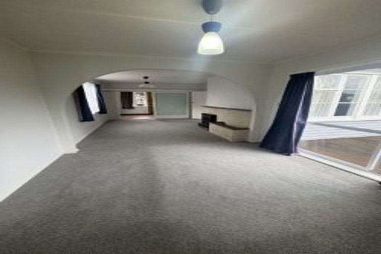 Photo of property in 10 Petherick Street, Taita, Lower Hutt, 5011