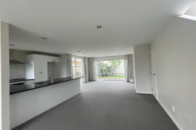 Photo of property in 19 Popokatea Drive, Takanini, 2112