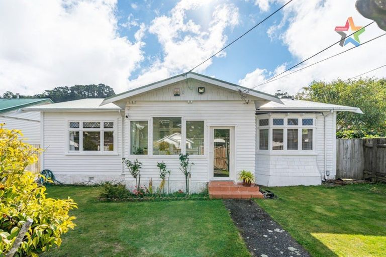 Photo of property in 2 Hildreth Street, Karori, Wellington, 6012