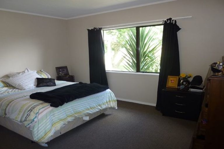 Photo of property in 9 Kane Road, Papamoa Beach, Papamoa, 3118