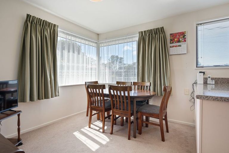 Photo of property in 1/469 Bower Avenue, Parklands, Christchurch, 8083