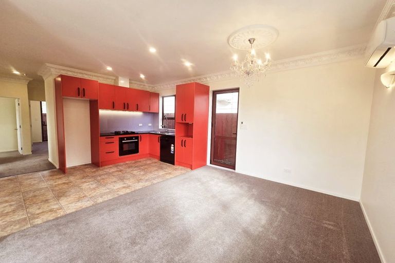 Photo of property in 3/48 Pooks Road, Ranui, Auckland, 0612