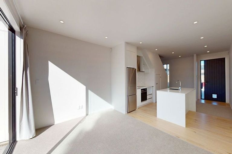 Photo of property in 17 Houhere Street, Paraparaumu, 5032