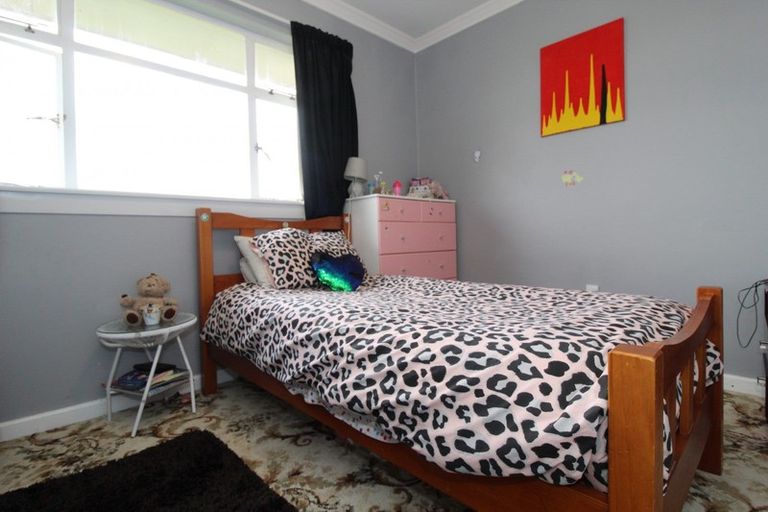 Photo of property in 72 Shearman Street, Waimate, 7924