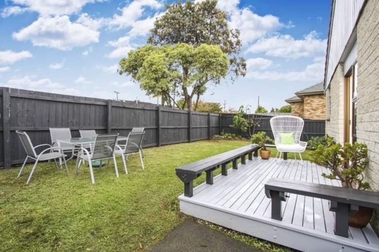 Photo of property in 1/26 Angelo Avenue, Howick, Auckland, 2014