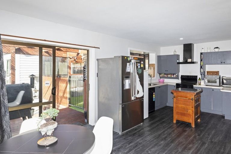 Photo of property in 36 Gould Crescent, Woolston, Christchurch, 8023