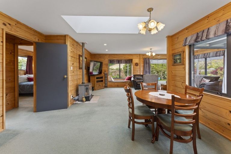 Photo of property in 9 Donegal Grove, Birchville, Upper Hutt, 5018
