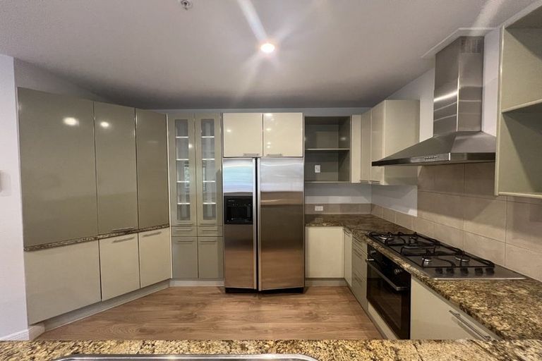 Photo of property in 103a Victoria Road, Devonport, Auckland, 0624