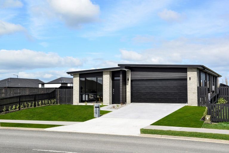 Photo of property in 110 Powells Road, Ruakura, Hamilton, 3214