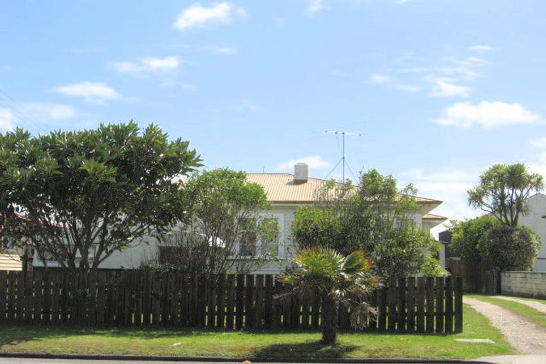 Photo of property in 79 Awapuni Road, Awapuni, Gisborne, 4010