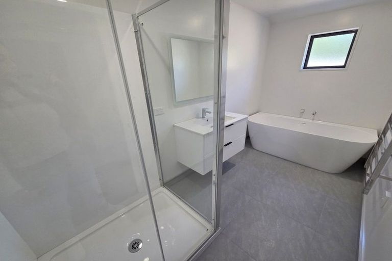 Photo of property in 2/26a Larch Place, Casebrook, Christchurch, 8051