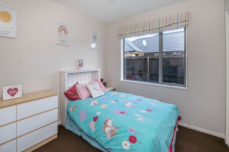 Photo of property in 2 Levinge Lane, Hillmorton, Christchurch, 8024