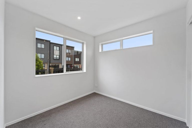 Photo of property in 361 Glengarry Road, Glen Eden, Auckland, 0602