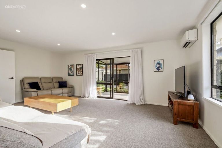 Photo of property in 52a White Street, Rangiora, 7400