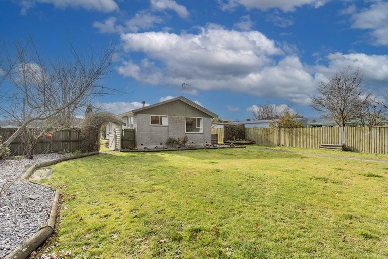 Photo of property in 2 Montgomery Street, Cheviot, 7310