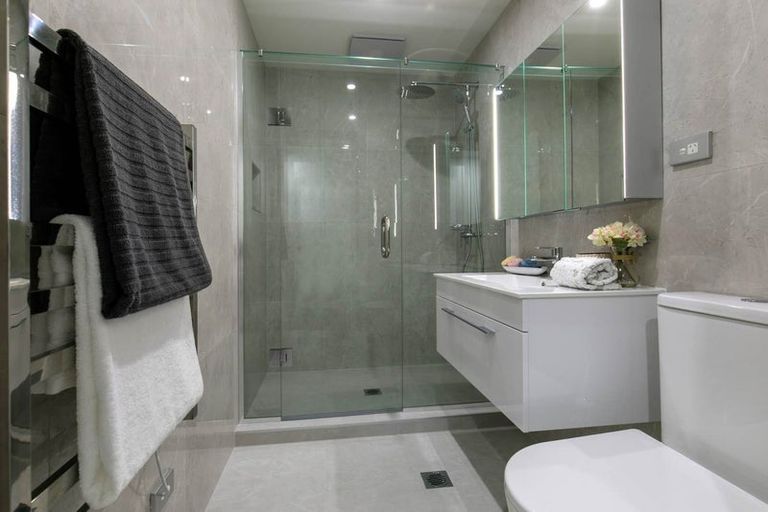 Photo of property in 74 Te Oneroa Way, Long Bay, Auckland, 0630