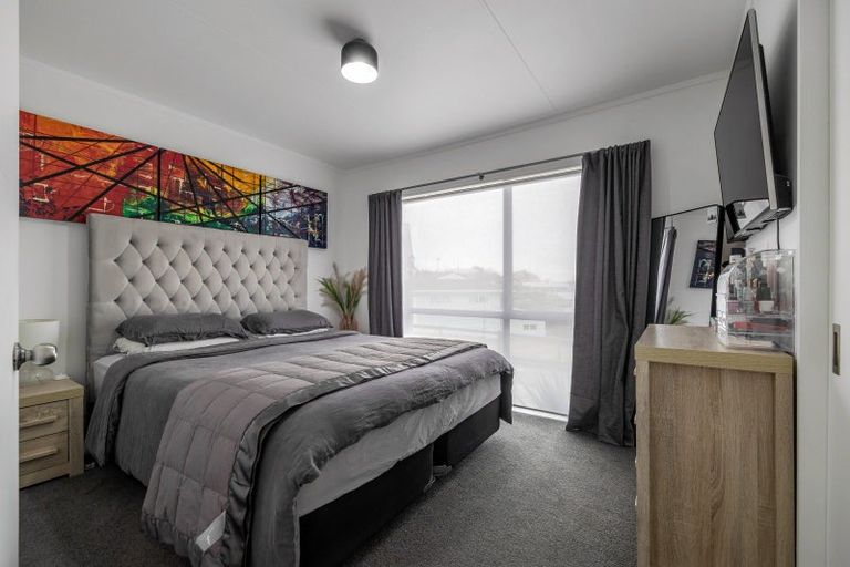 Photo of property in 83 Fraser Drive, Feilding, 4702