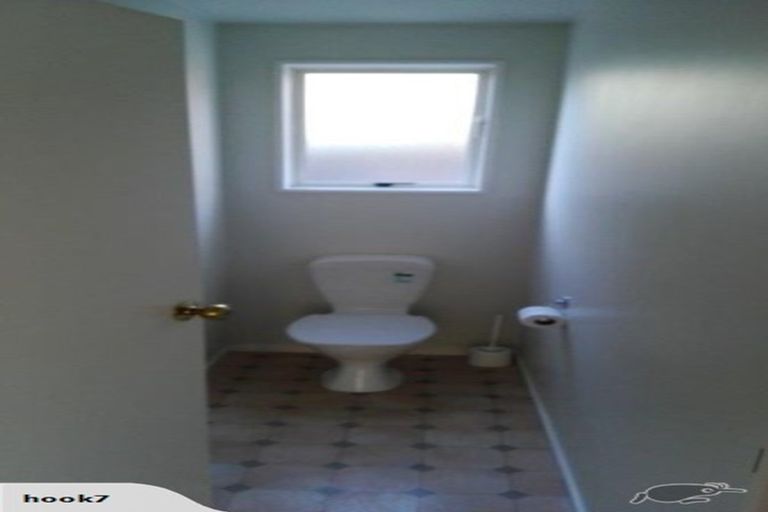 Photo of property in 35a Larch Place, Casebrook, Christchurch, 8051