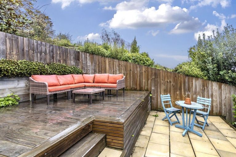 Photo of property in 14 Valley Road, Cashmere, Christchurch, 8022