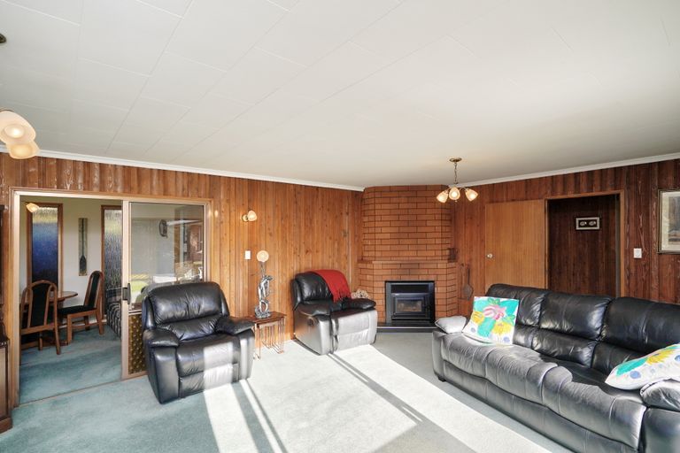 Photo of property in 10 Walker Place, Rangiora, 7400