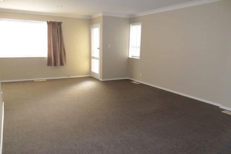 Photo of property in 1/40 Darlington Road, Miramar, Wellington, 6022